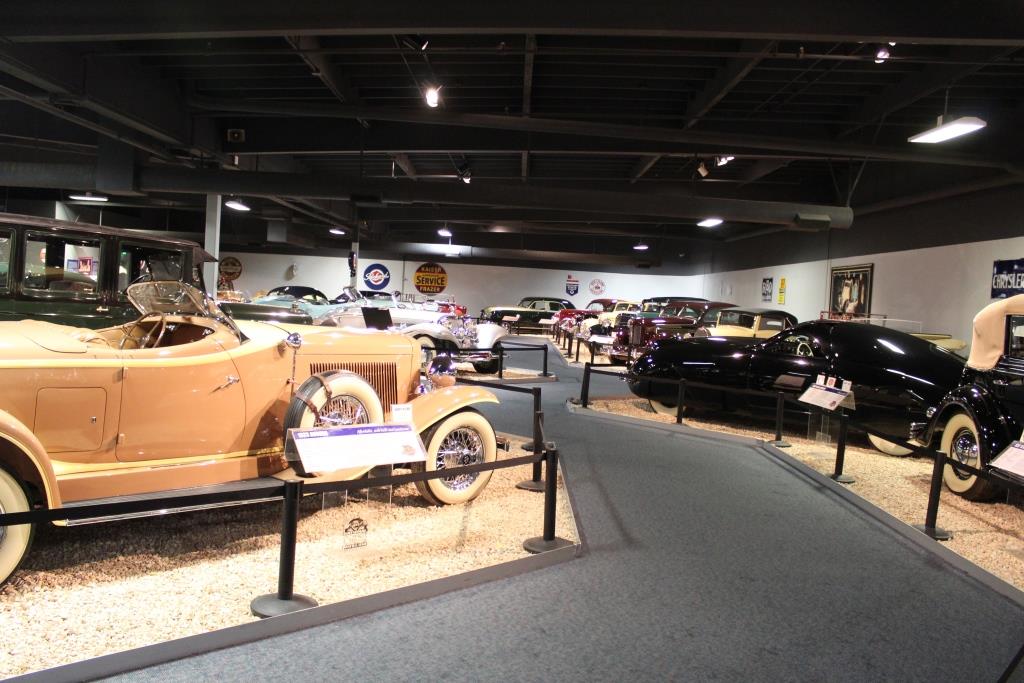 Car museum 35